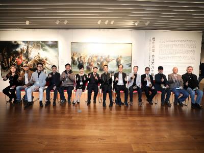 Group Photo of the Distinguished Guests, from left, artist Wu Su-chuan, artist Hsieh Ming-chang, artist Chiu Kuang-yi, artist Fu Yan-shi, artist Chi Lien, artist Lan Huang Yu-feng, exhibition artist Yim Mau-kun, Director-general Wang Lan-sheng of National Dr. Sun Yat-sen Memorial Hall, Chairman Su Hsien-fa of Tainan Art Museum, artist Hung Tung-piao, artist Hsing Wan-ling, artist Hsu Chin-feng, senior artist Chen Ming-neng, senior artist Chiang Yu-cheng(open in a window)。