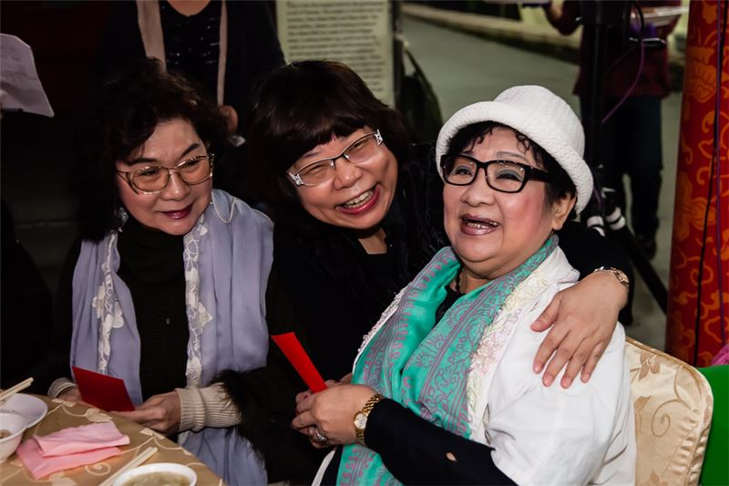 2015念歌歡唱‧歲末敘暖民間戲曲資深藝師齊聚宜蘭傳藝園區，辦桌作綵歡聚迎新春！