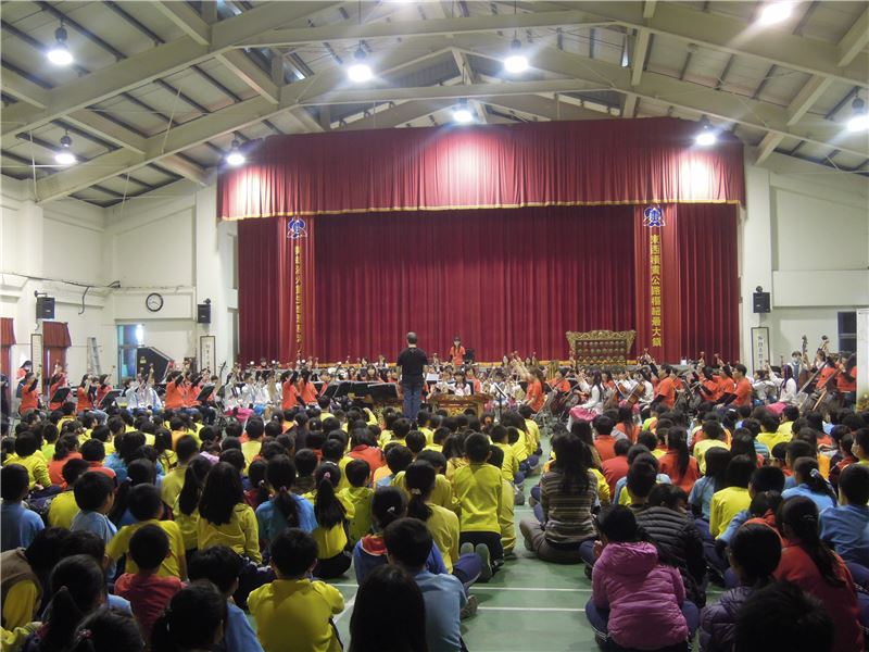 大手牽小手－NCO「團團相扣音樂會」