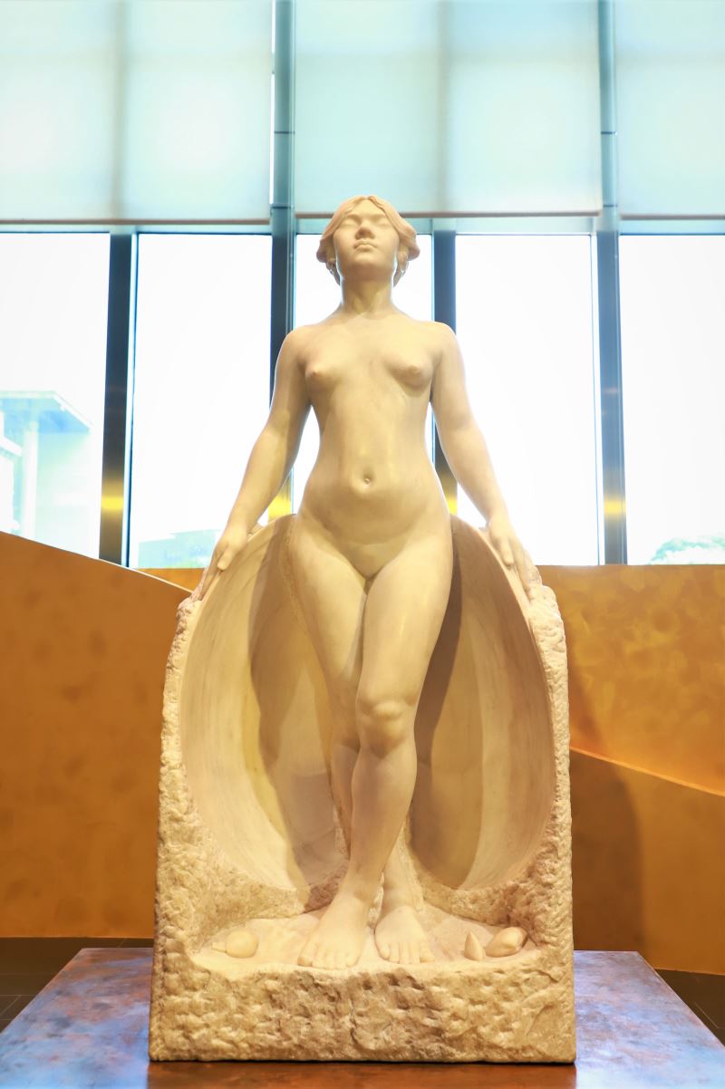 Museo Nacional de Bellas Artes de Taiwán realiza ceremonia de ingreso a su colección de la estatua desnuda 