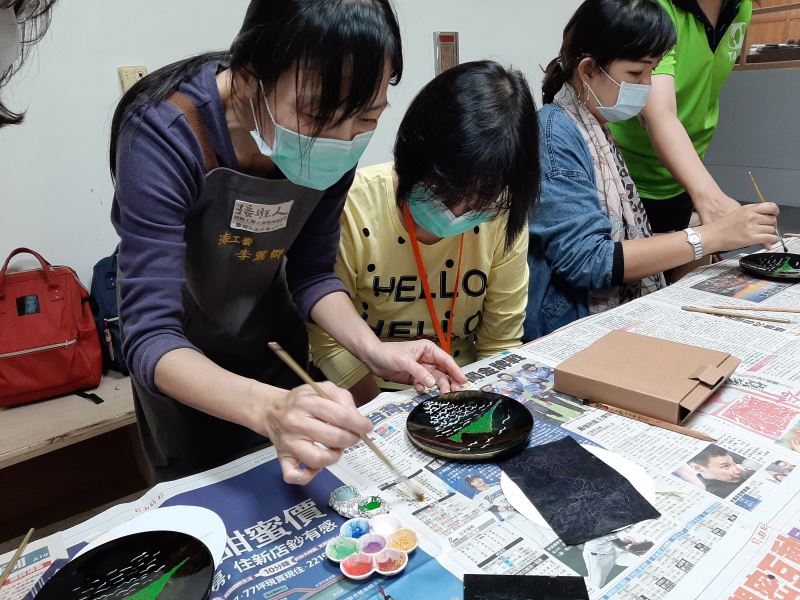 National Center for Traditional Arts invites artisans to demonstrate traditional craft skills at its Yilan Park