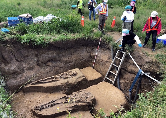 2 ancient remains excavated in Chiayi during construction