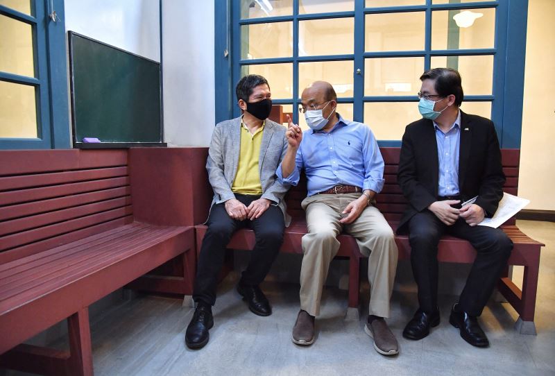 Premier visits newly renovated Railway Department Park