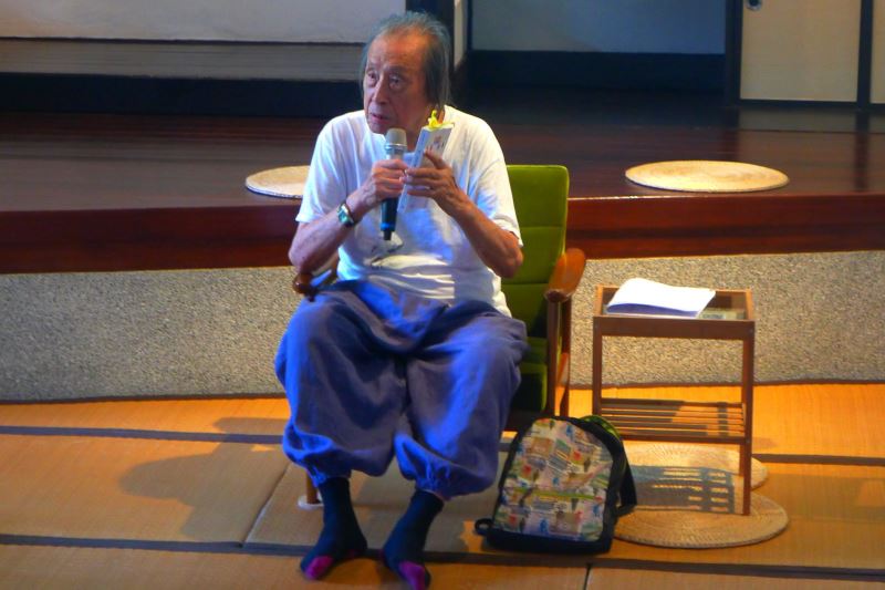 Culture Minister expresses condolences on poet’s passing