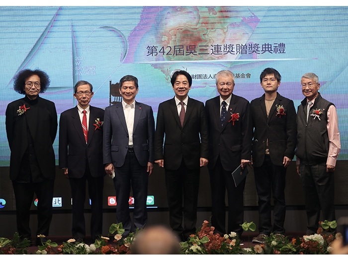 Winners of the 42nd Wu San-lien Awards announced