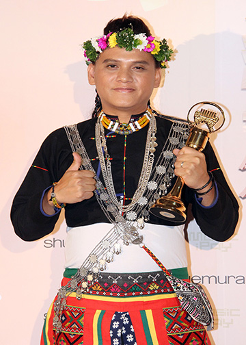 Indigenous Singer | Sangpuy Katatepan Mavaliyw