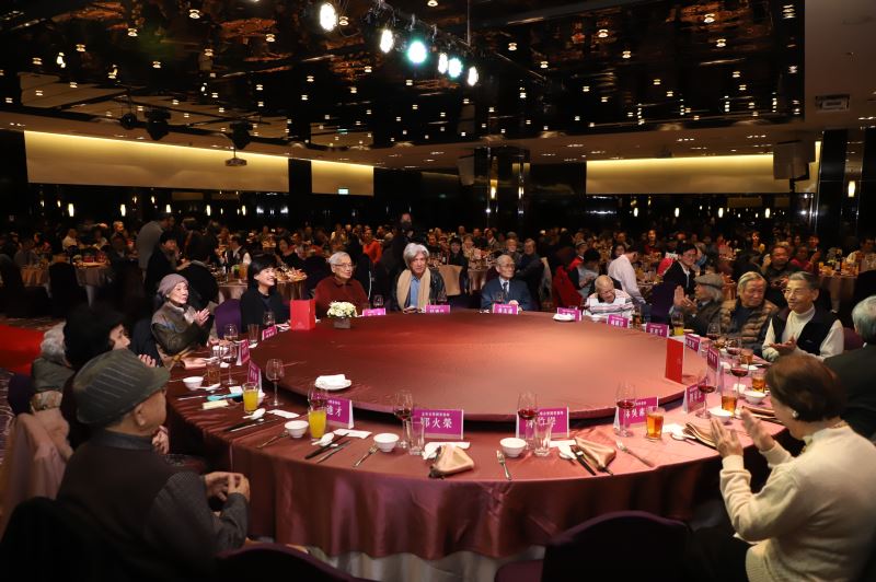 Banquet held to thank traditional performers, musicians