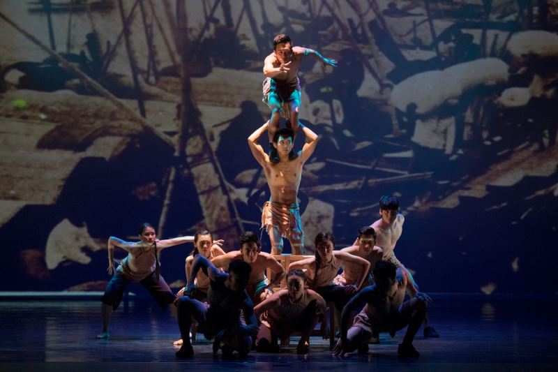 Taiwanese circus troupe in Houston