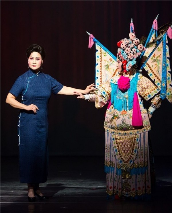 'Women Are Renamed' by Taiwan Bangzi Opera Company