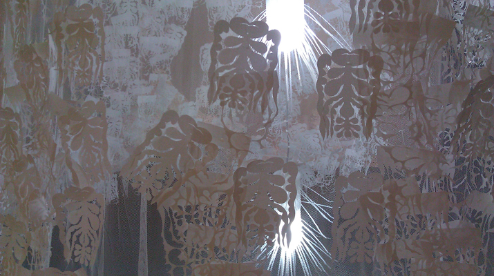 臺灣藝術家邱雨玟剪紙藝術作品「水姑娘的繁衍計畫」在紐約456畫廊展出