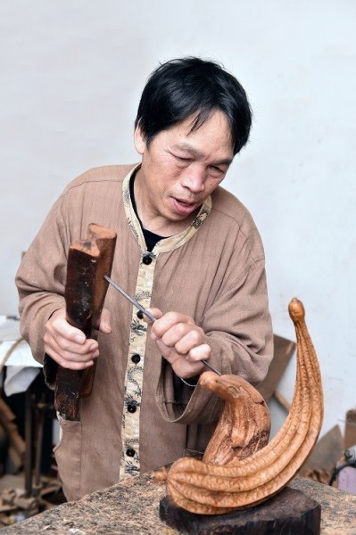 Sculptor | Huang Ma-ching