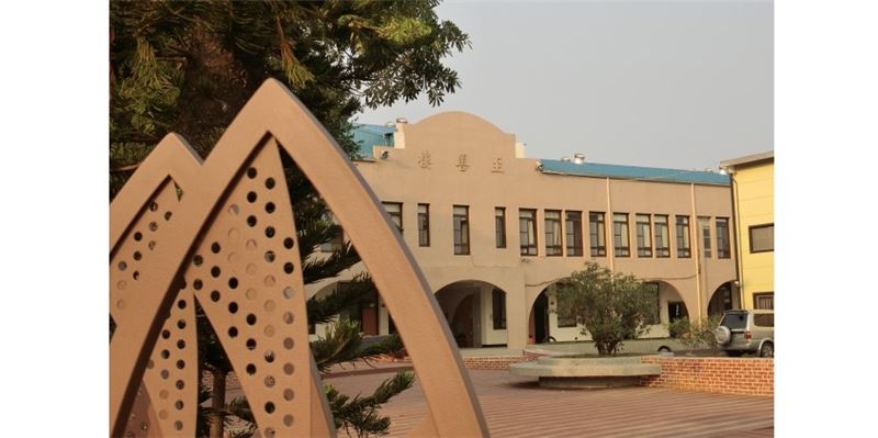 本中心方主任來團視察工程