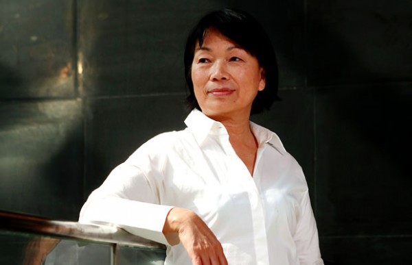 Minister Lung Ying-tai departs for Hong Kong