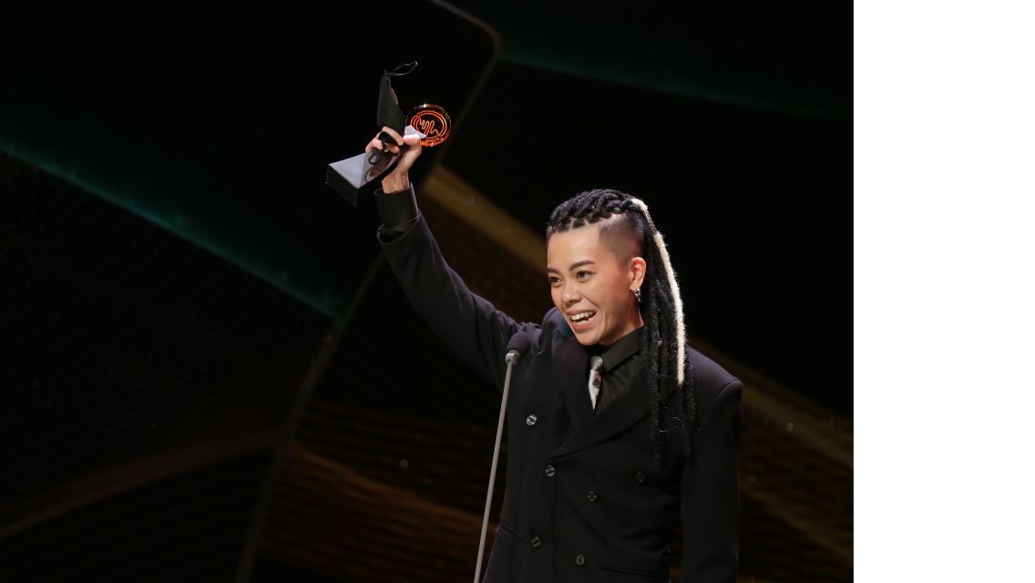 孫凱琳憑藉《雨中戲臺》少年志成一角，榮獲第三十二屆傳藝金曲獎最佳個人表演新秀獎。