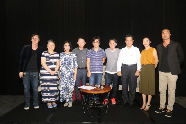 Singapore | 'Listen to Director Wei'