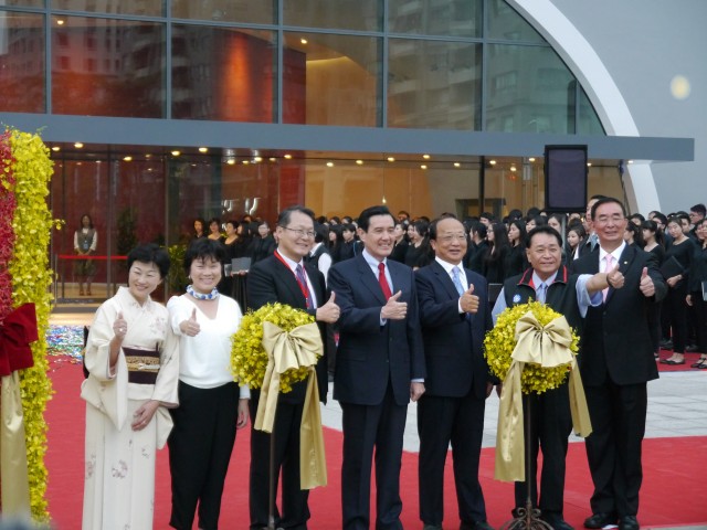 台中国家歌劇院が落成　設計の伊東豊雄氏に名誉市民称号