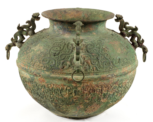 Lei, bronze wne vessel with cloud dragon design