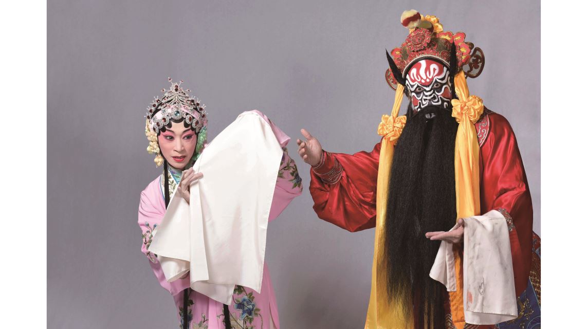 國光劇團推出的「武戲」專場之《鍾馗嫁妹》，由朱勝麗(右)及戴立吾領銜演出。