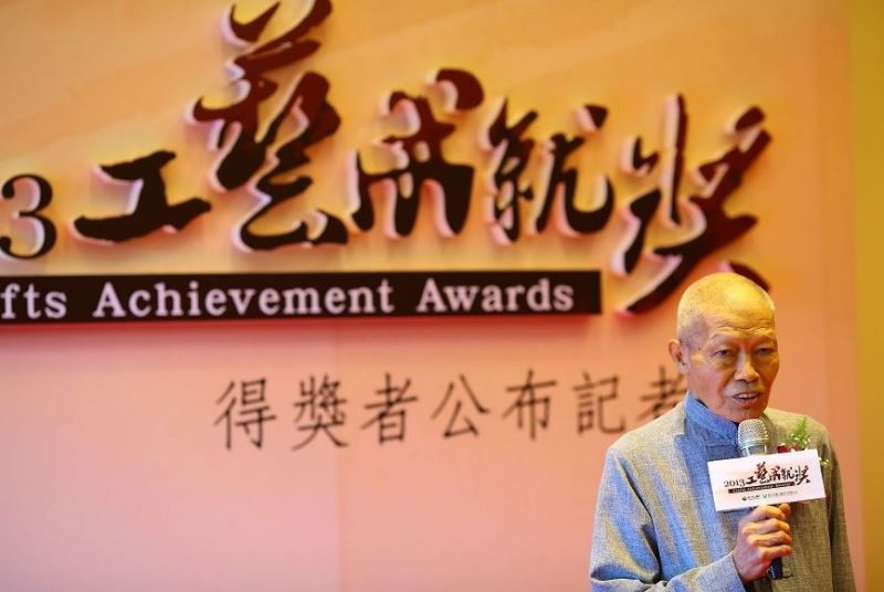 Bamboo maestro wins top crafts award of 2013
