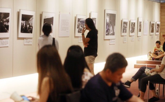 Ministry holds photo exhibit to commemorate human rights