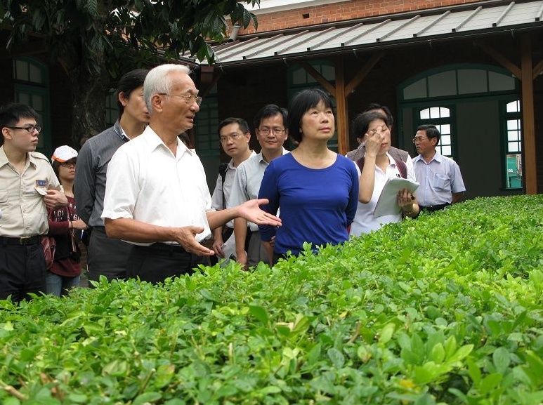 Culture Minister Lung Ying-tai concludes Tainan trip