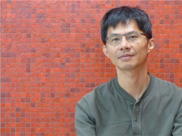 Novelist | Kan Yao-ming