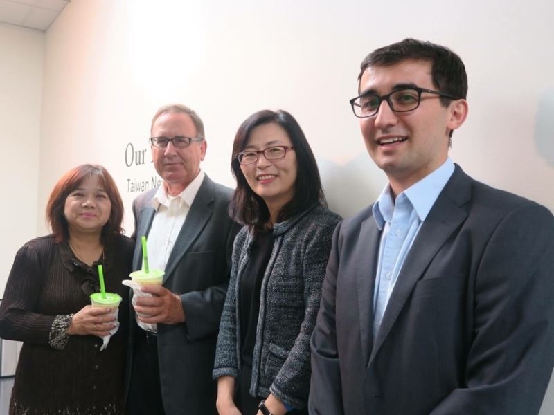 Education Division Invited Members of Taiwanese Alumni Association to Join the Taiwanese Film Biennial: the Screening of “Le Moulin” in Los Angeles