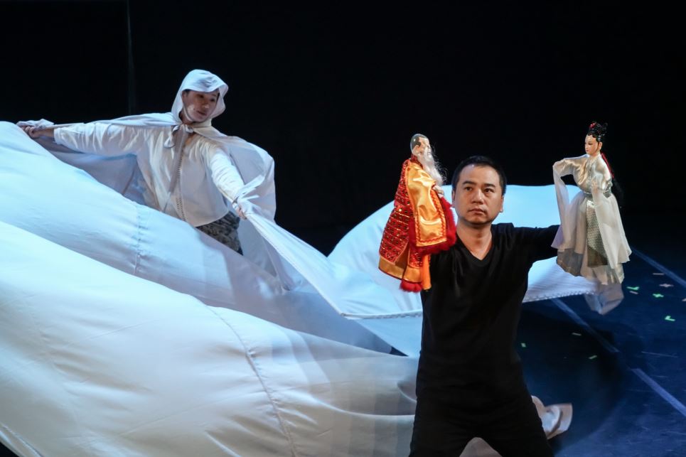 Jin Kwei Lo Puppetry Company